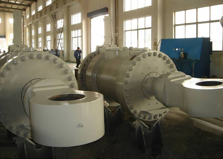 溪洛渡电站水轮机接力器，单机容量70万千瓦