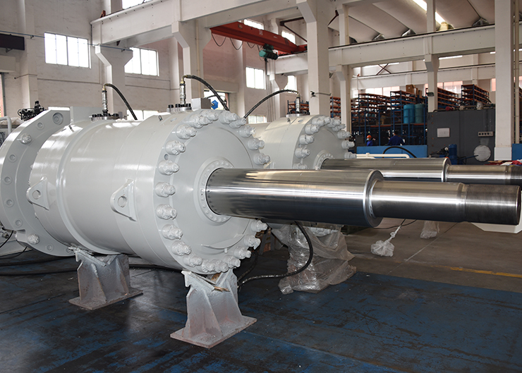 白鹤滩电站水轮机接力器，单机容量100万千瓦