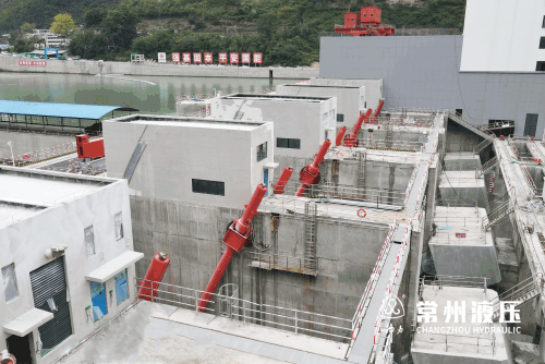 沙坪售后服务现场111_副本.gif